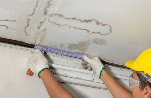 Reliable Flood Cleanup contractor in Fairfax, OK by Water Damage Irwin